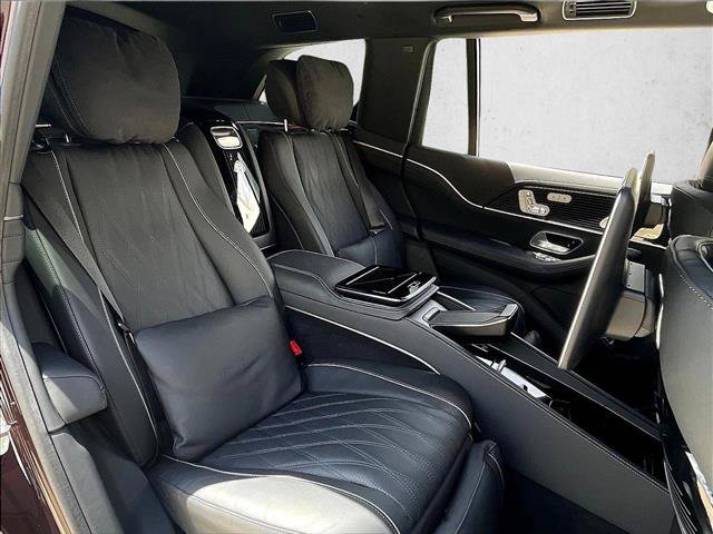 Used 2024 Mercedes-Benz Maybach GLS 600 4MATIC image 26