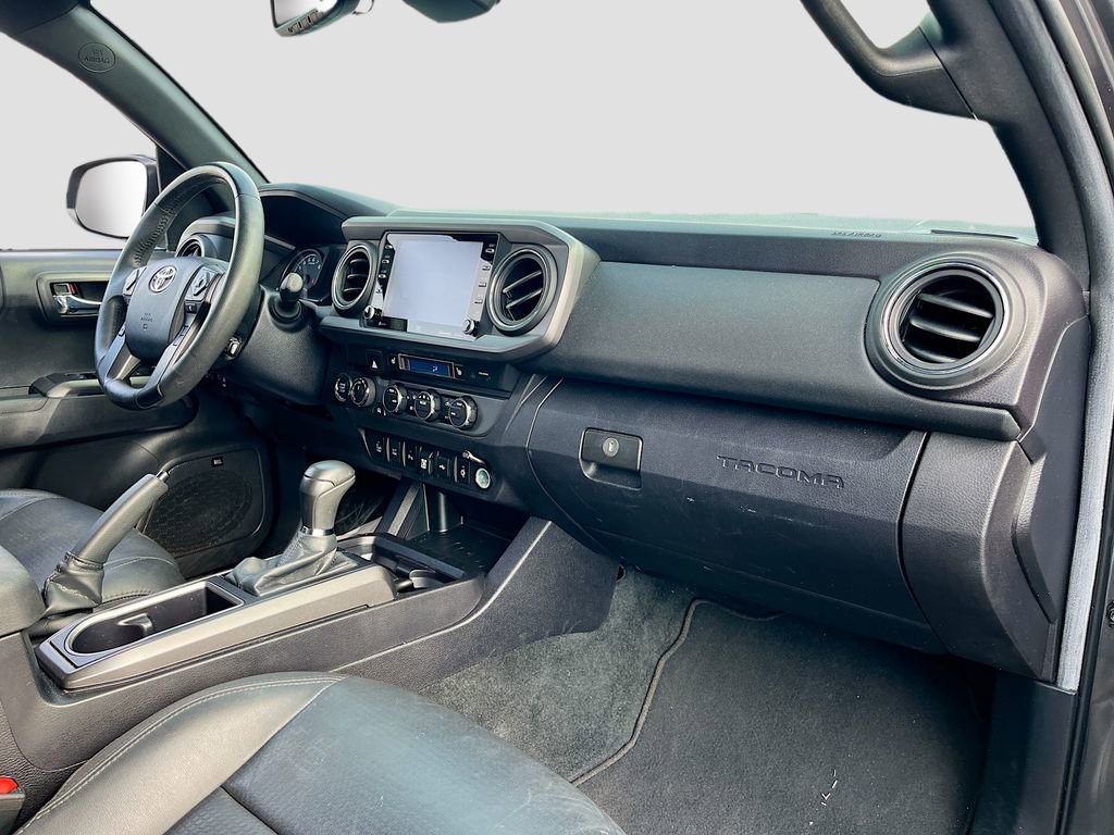 Used 2022 Toyota Tacoma TRD Sport w/ TRD Premium Sport Package image 30