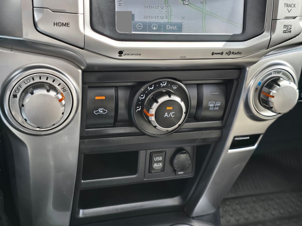 Used 2018 Toyota 4Runner SR5 Premium AWD/4WD image 10