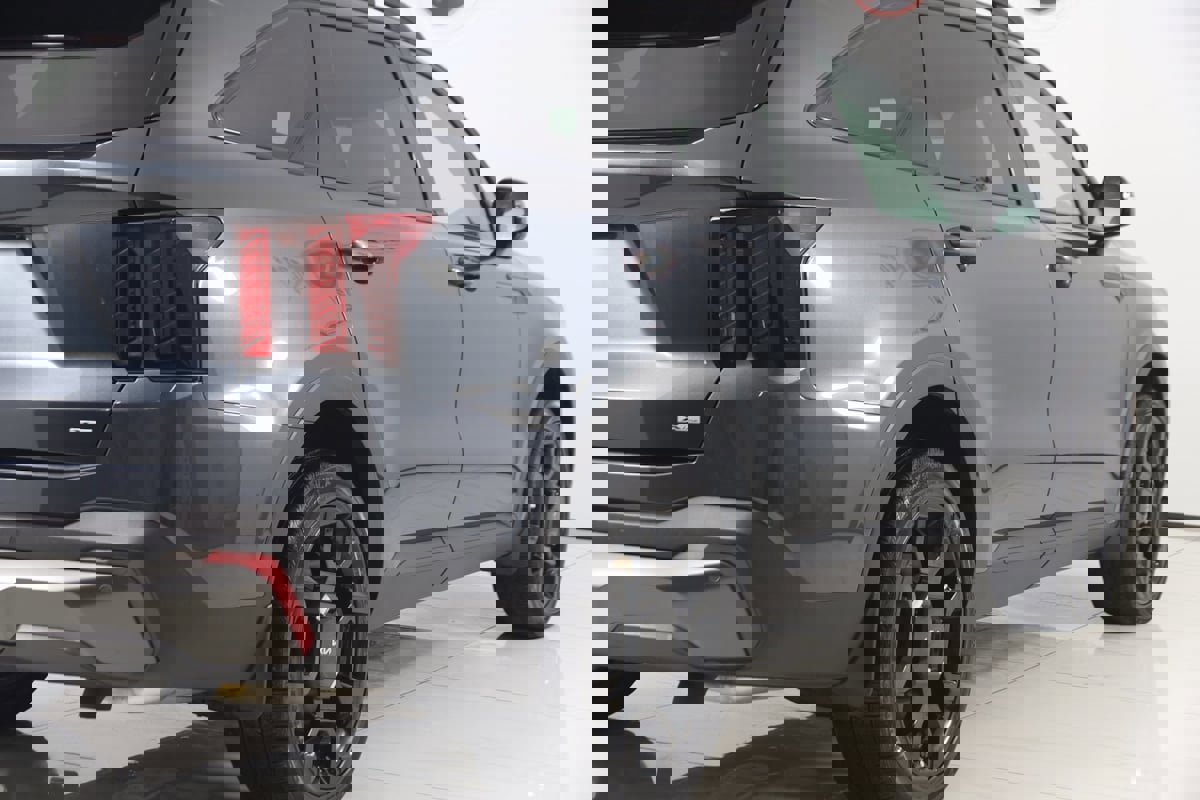Used 2024 Kia Sorento X-Line EX image 49