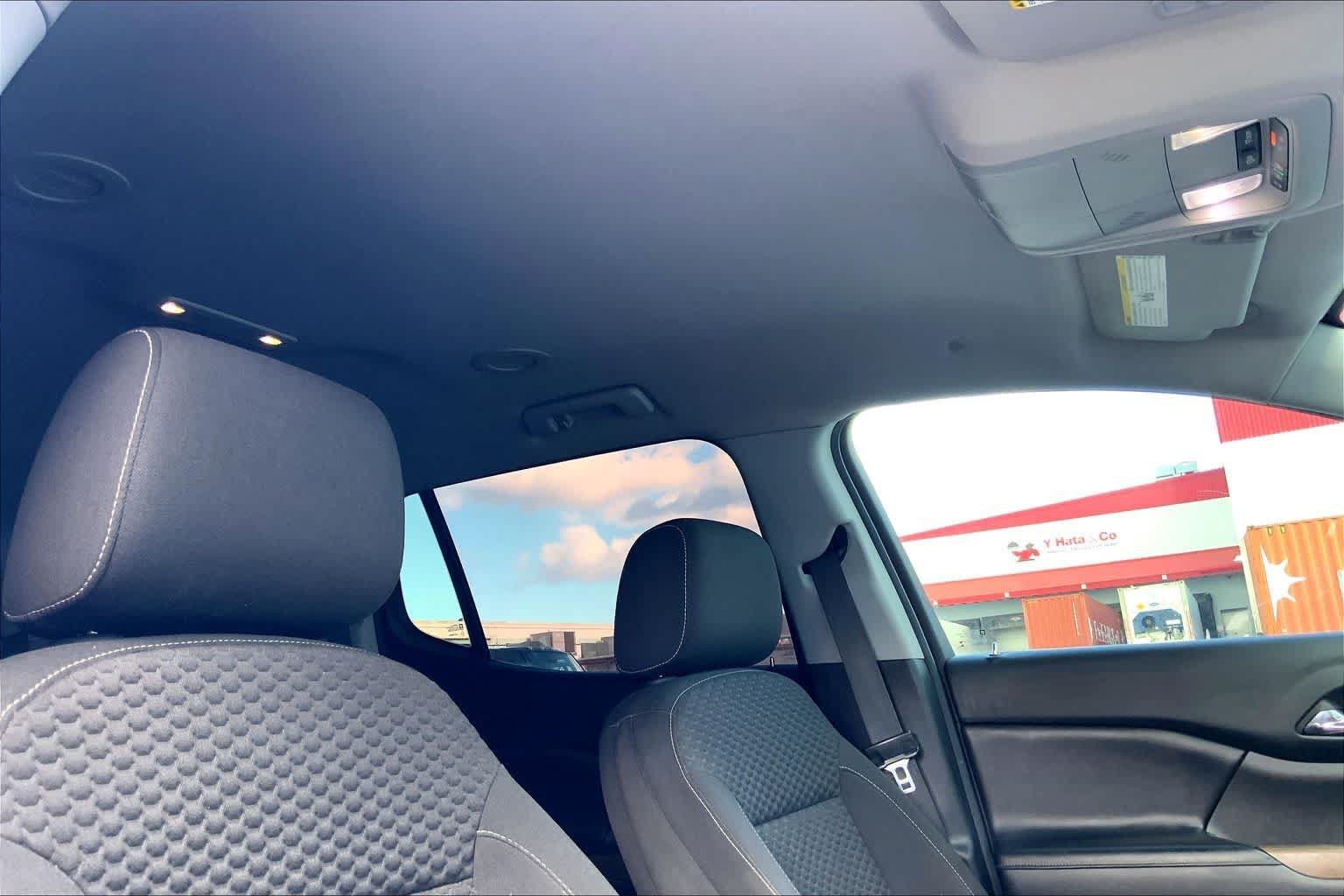 Used 2018 GMC Acadia SLE FWD image 30