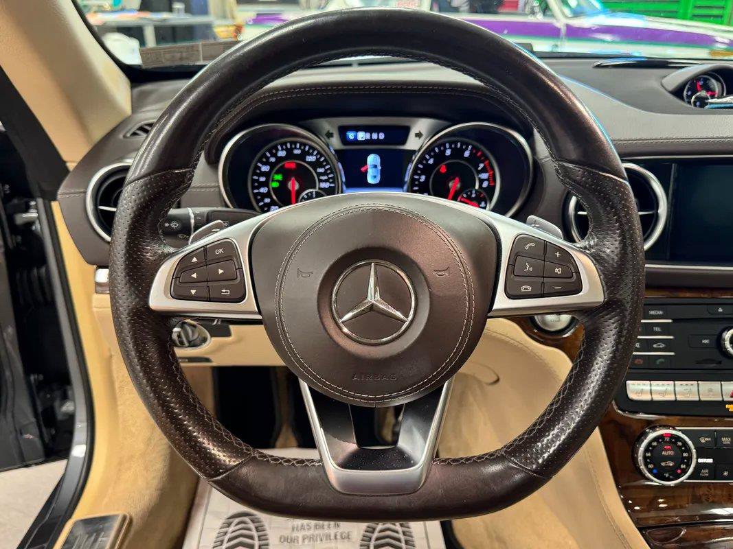 Used 2017 Mercedes-Benz SL 450 image 5