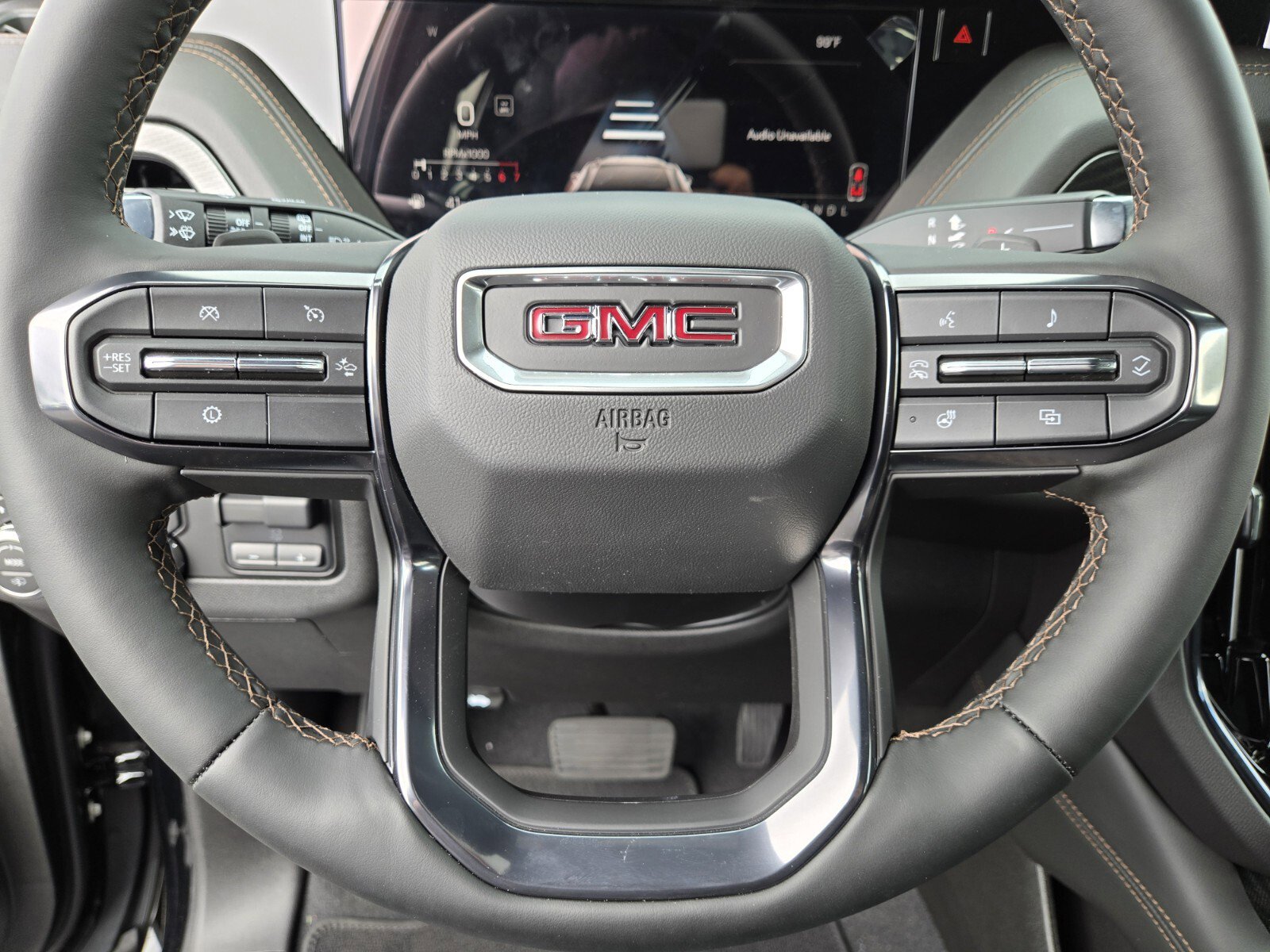 New 2025 GMC Yukon AT4 w/ AT4 Premium Plus Package image 13