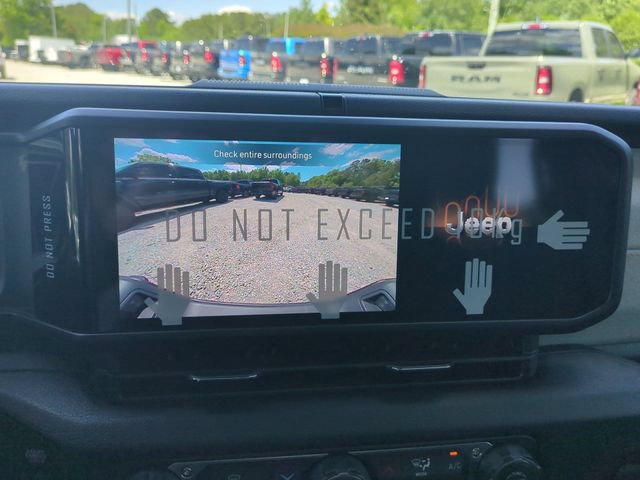 New 2026 Jeep Gladiator Sport AWD/4WD image 22