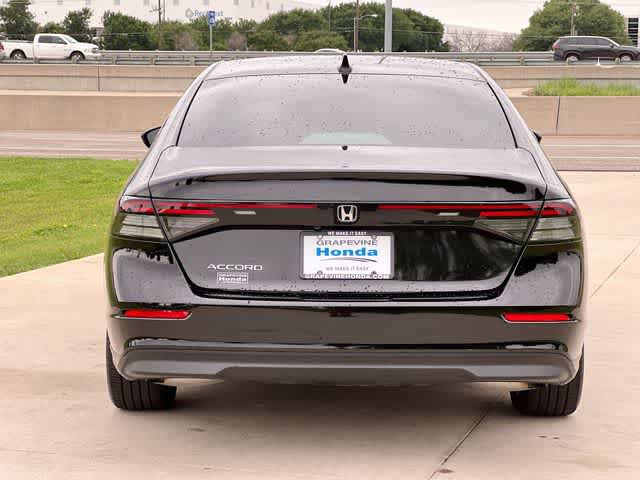 Certified 2025 Honda Accord SE image 6
