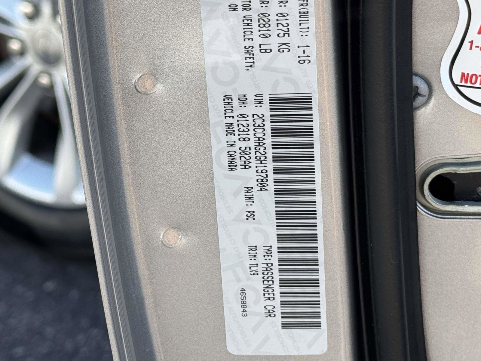 Used 2016 Chrysler 300 Limited RWD image 27