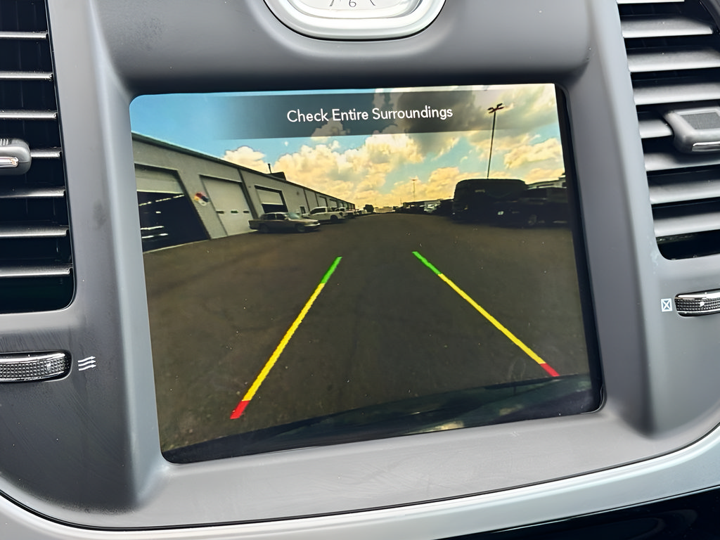 Used 2023 Chrysler 300 Touring L RWD image 15