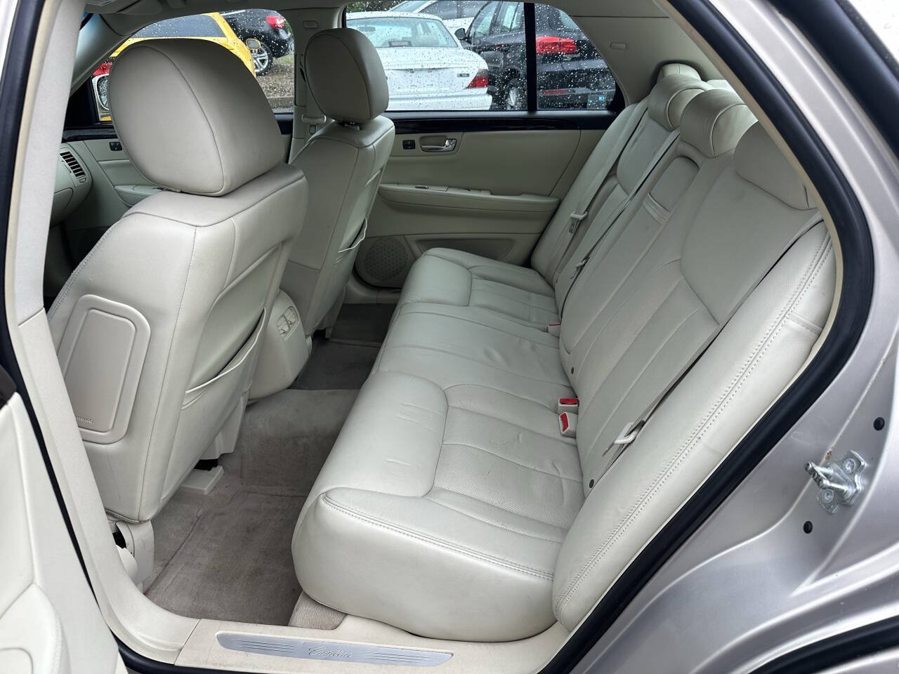 Used 2008 Cadillac DTS FWD image 20