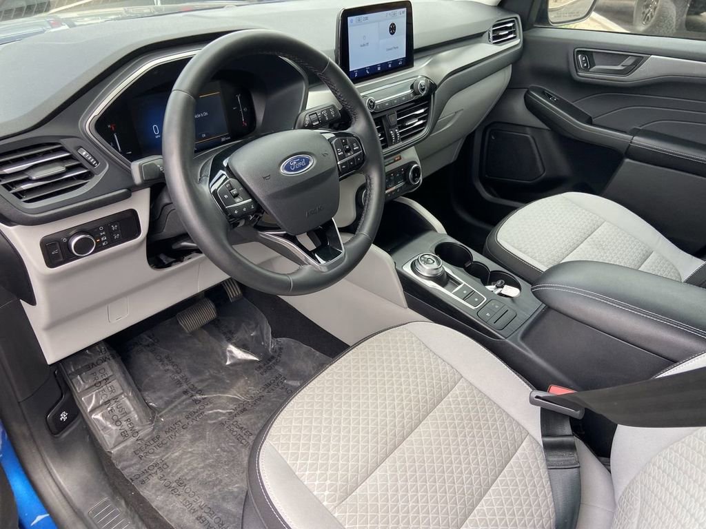 Used 2023 Ford Escape Active w/ Cold Weather Package image 6