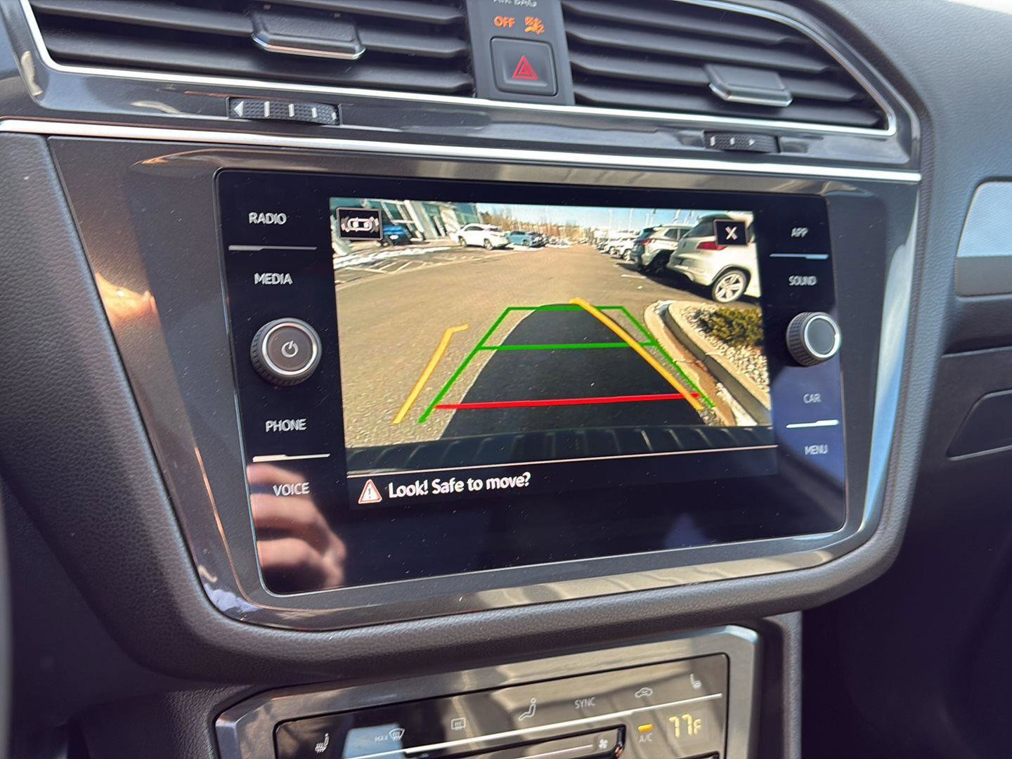 Used 2023 Volkswagen Tiguan SE R-Line image 19