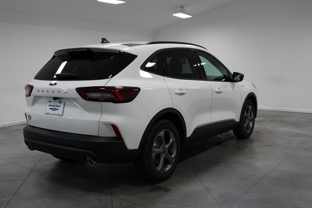 New 2025 Ford Escape ST-Line w/ Tech Pack #1 image 12