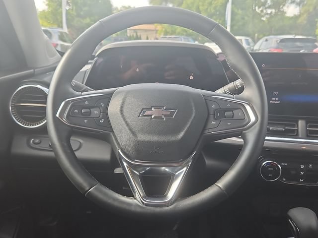 Used 2024 Chevrolet Trax ACTIV w/ Driver Confidence Package FWD image 15