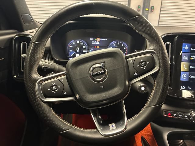 Used 2019 Volvo XC40 T5 R-Design AWD/4WD image 14