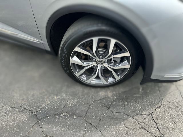 Used 2023 Acura MDX SH-AWD w/ Technology Package image 11