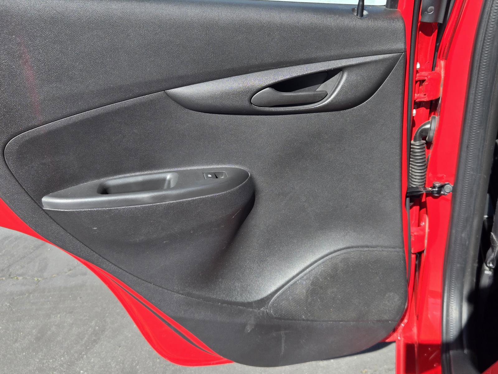 Used 2021 Chevrolet Spark LT image 23