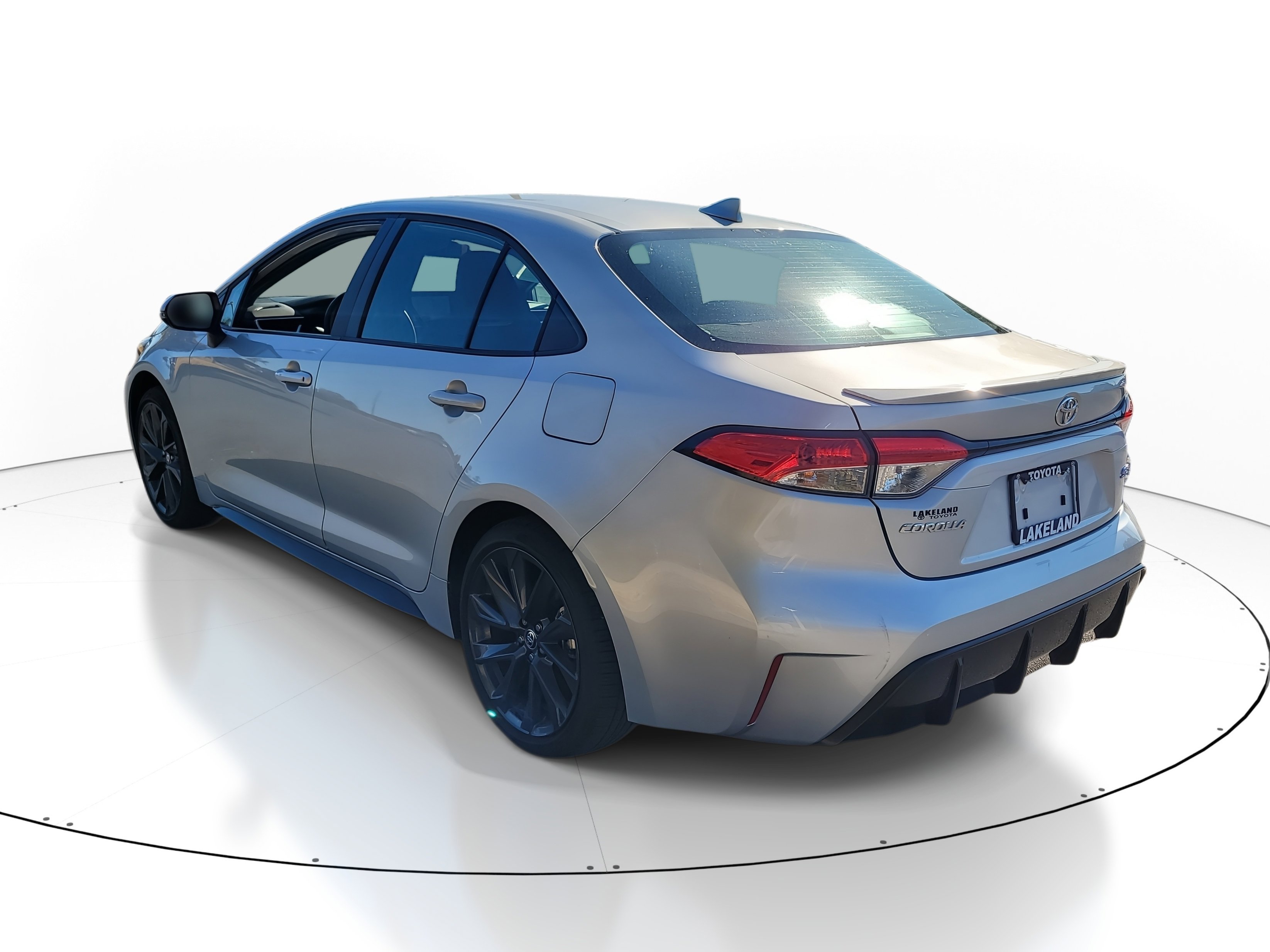 Certified 2025 Toyota Corolla SE image 5