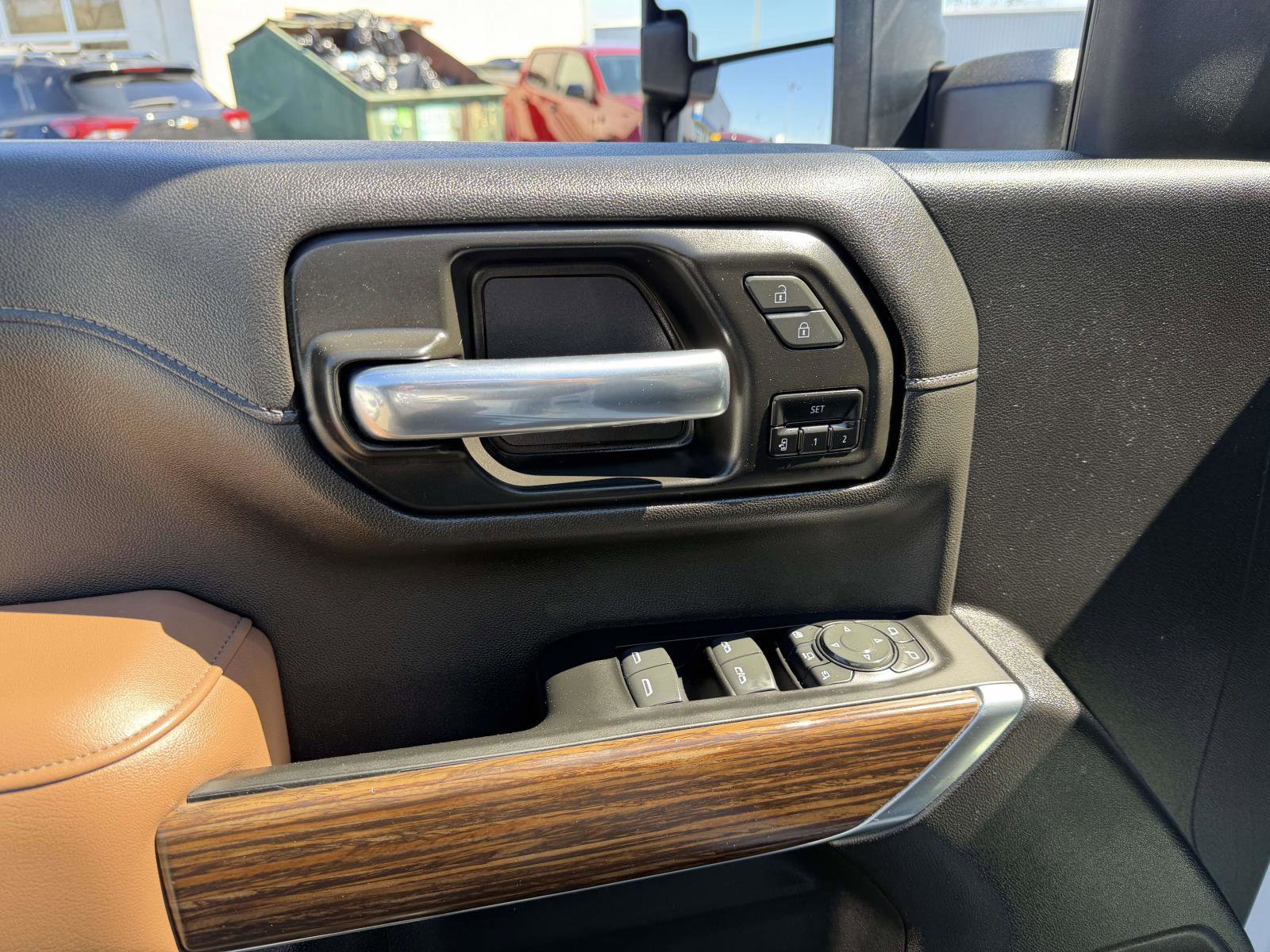 Used 2022 Chevrolet Silverado 3500 High Country w/ Safety Package II image 24