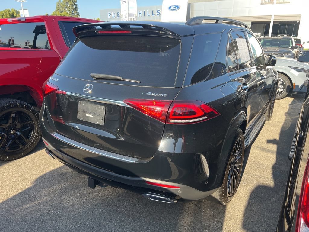 Used 2022 Mercedes-Benz GLE 350 4MATIC w/ AMG Line Exterior image 3