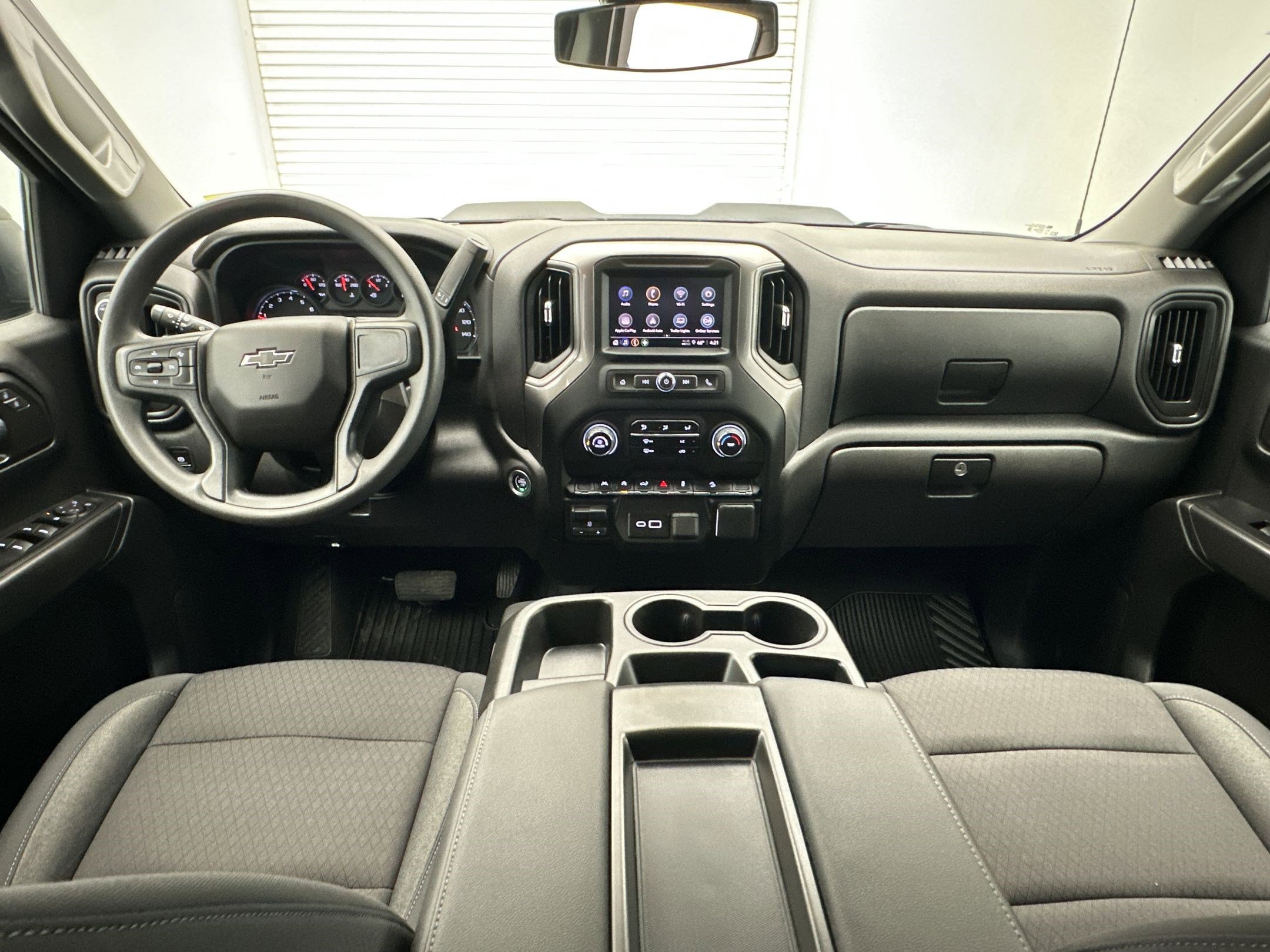 Certified 2025 Chevrolet Silverado 1500 Custom Trail Boss w/ Turbomax Blackout Package AWD/4WD image 15