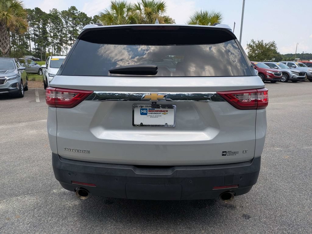 Used 2021 Chevrolet Traverse LT FWD image 5