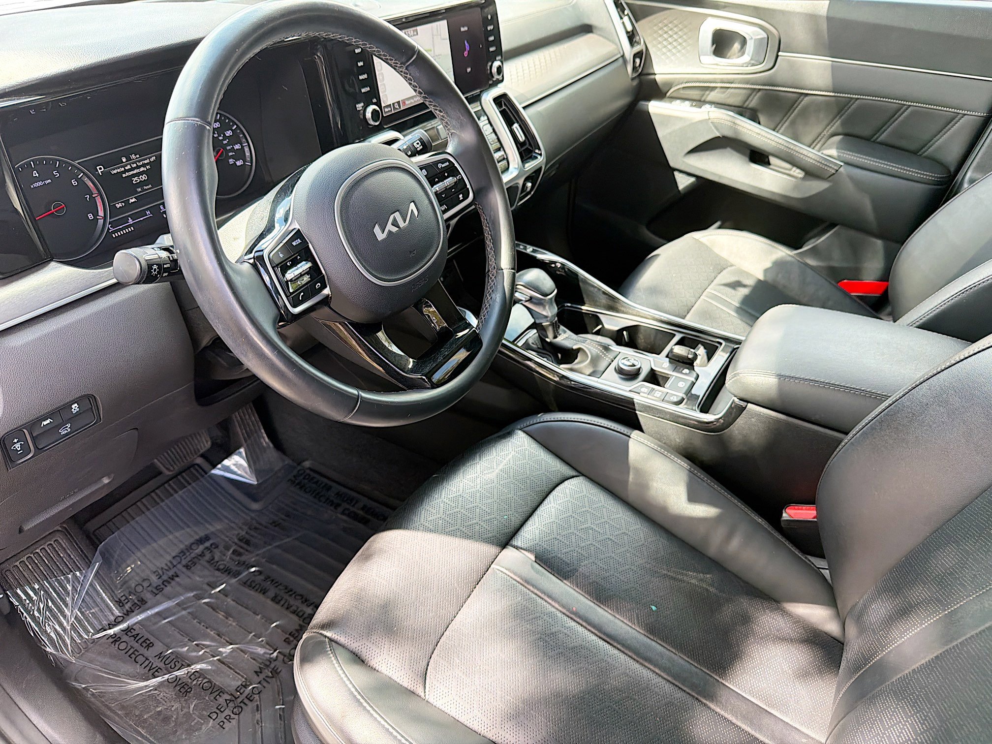 Used 2022 Kia Sorento SX image 28