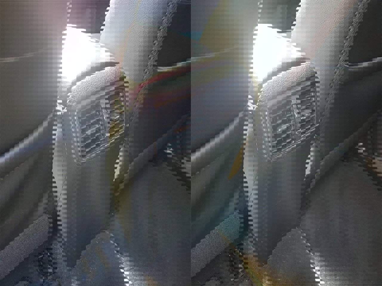 Used 2017 Nissan Rogue SL image 12