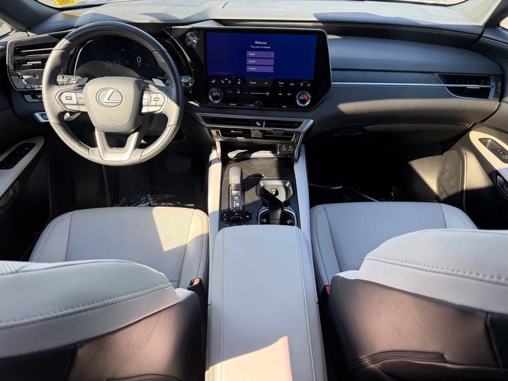 Certified 2025 Lexus RX 350h AWD/4WD image 16