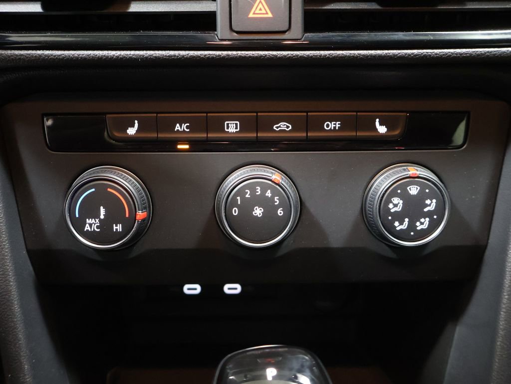 Used 2022 Volkswagen Taos S w/ IQ Drive S Package image 30