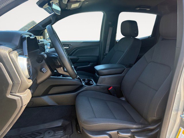 Used 2024 Chevrolet Colorado LT image 4