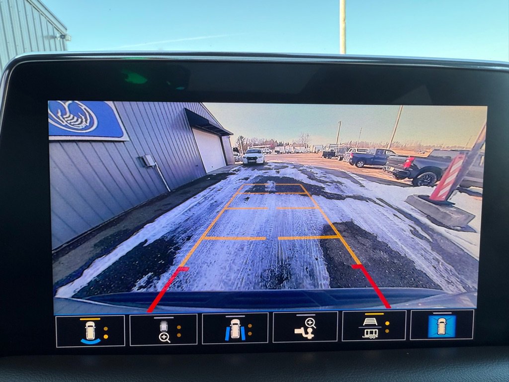 Used 2021 Chevrolet Tahoe Z71 w/ Z71 Signature Package image 36