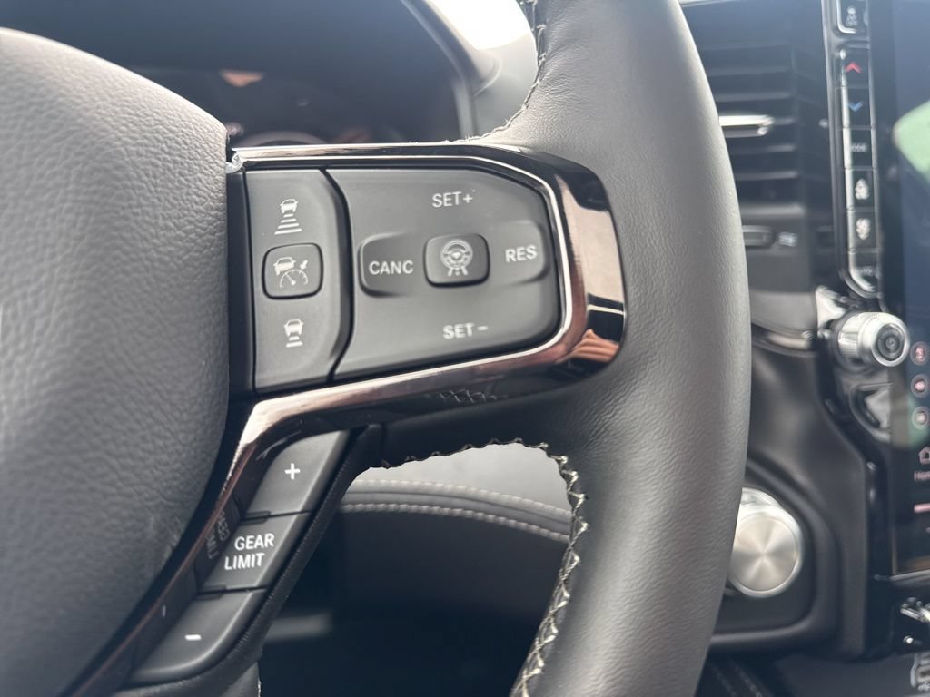 New 2026 RAM 1500 Limited AWD/4WD image 16