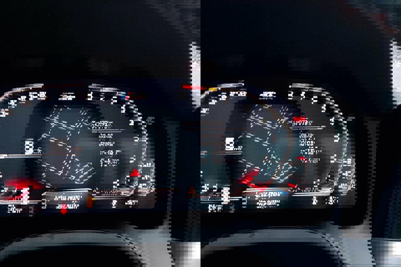 Used 2023 BMW M4 Coupe w/ M Driver's Package image 23