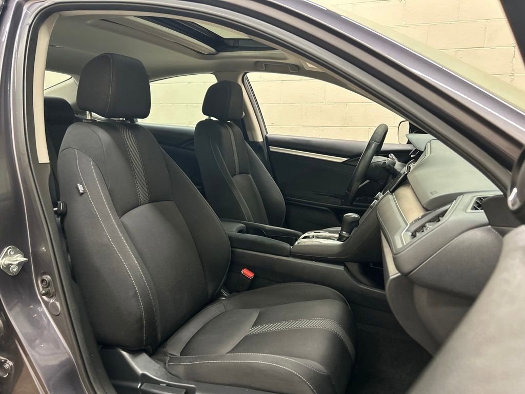 Used 2016 Honda Civic EX-T image 2