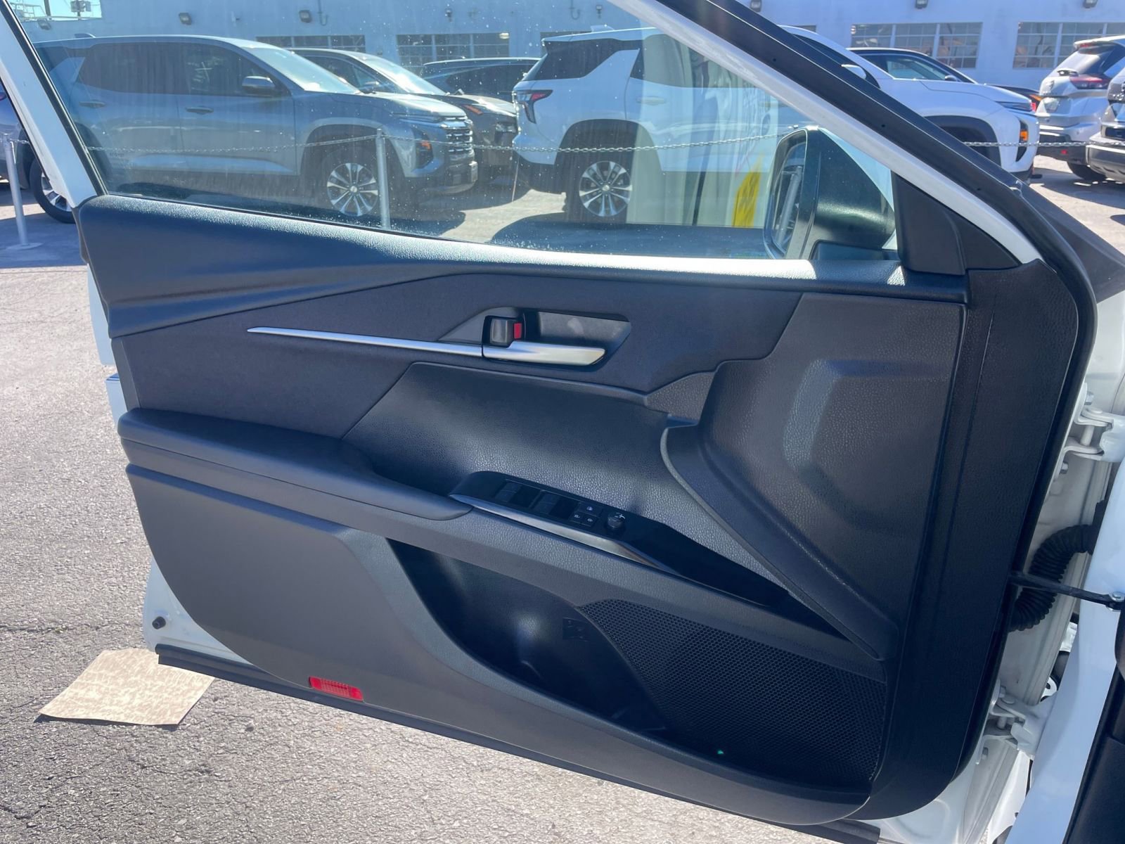 Used 2025 Toyota Camry LE image 20