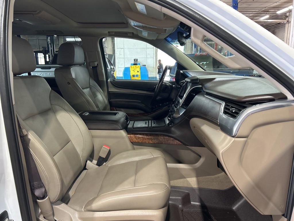 Used 2019 Chevrolet Suburban Premier image 45