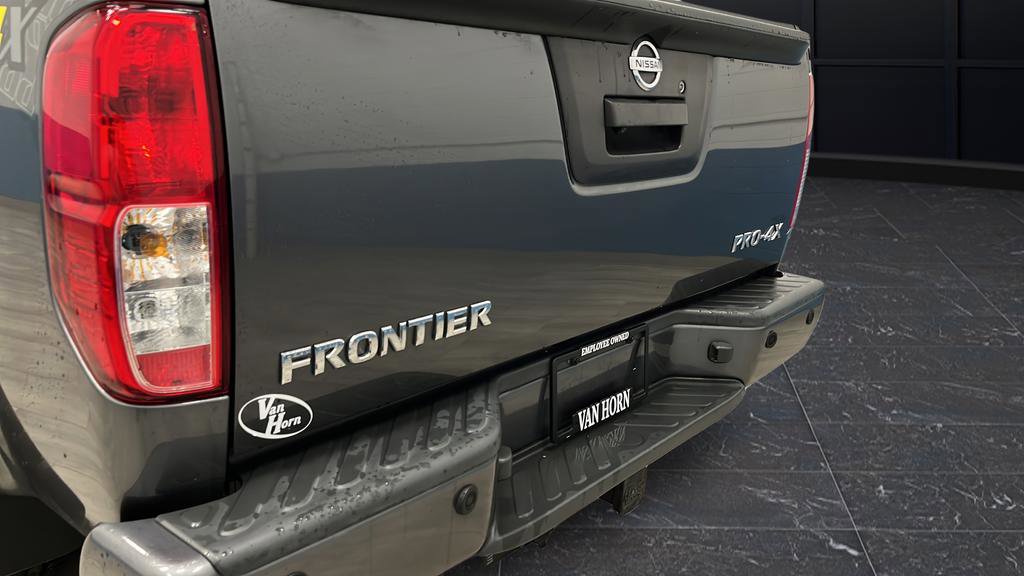Used 2016 Nissan Frontier PRO-4X image 36