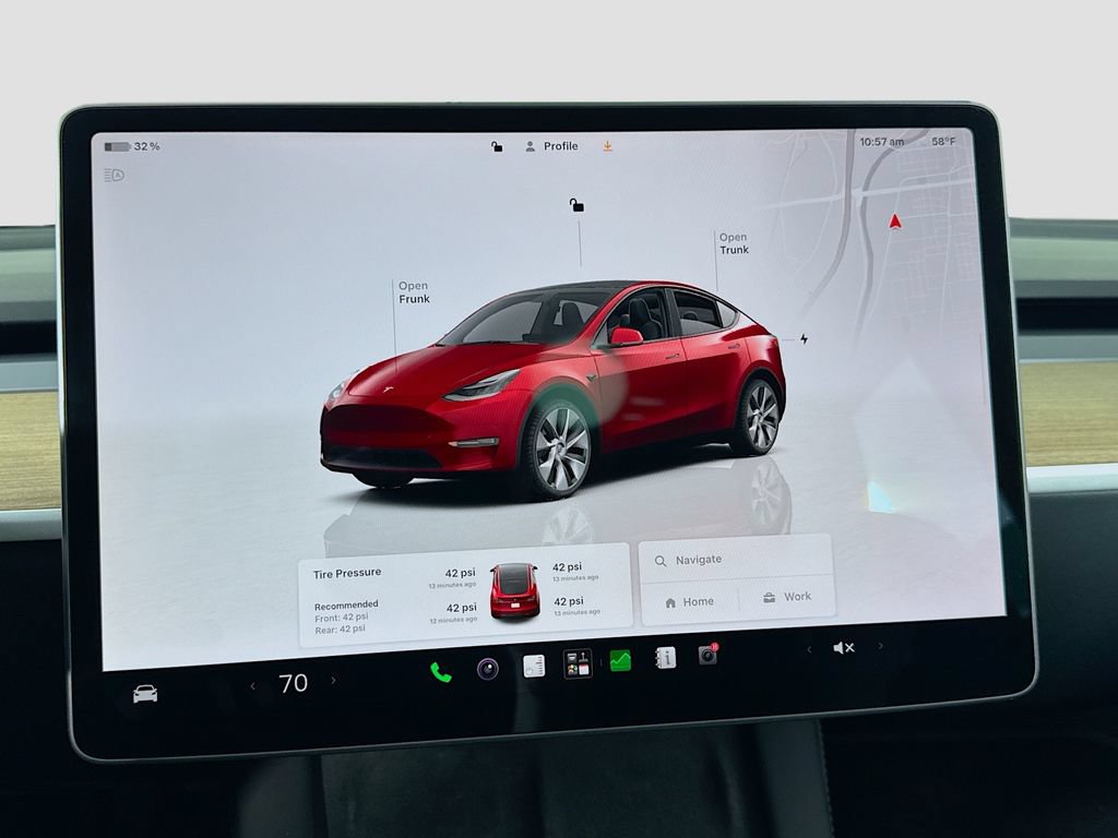 Used 2023 Tesla Model Y Long Range AWD/4WD image 18