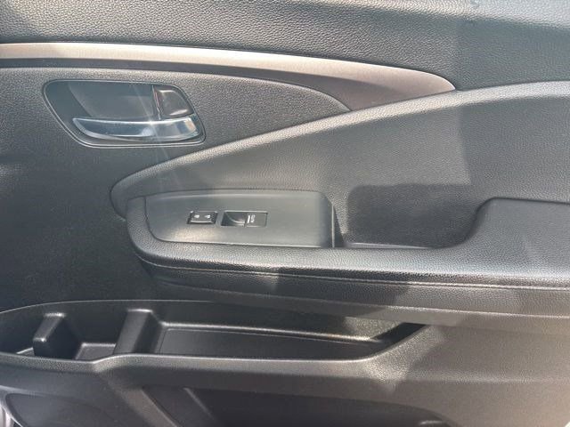 Used 2022 Honda Pilot Sport image 40