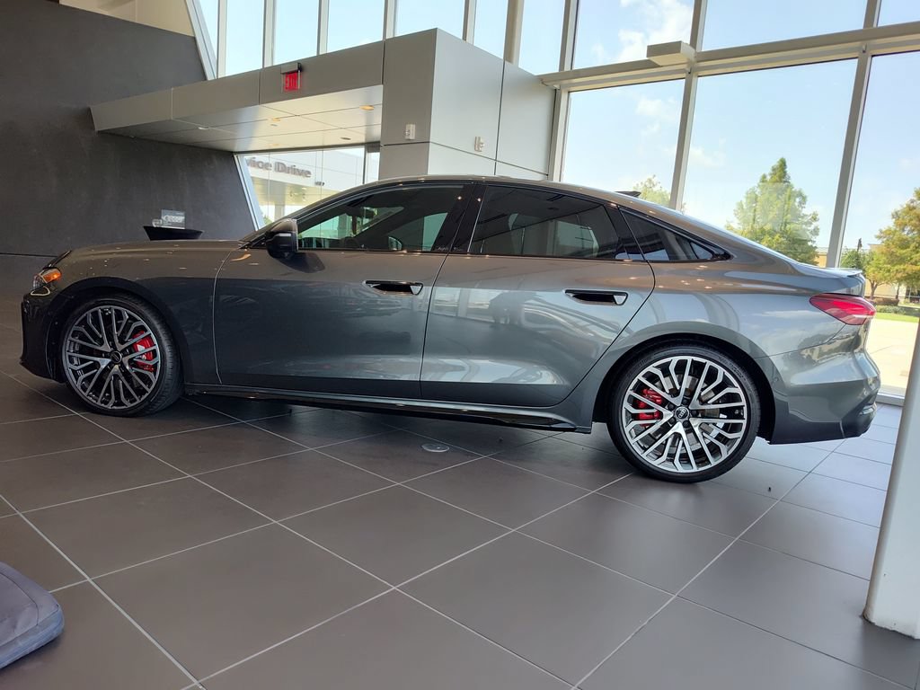 Used 2025 Audi S5 Premium Plus AWD/4WD image 3