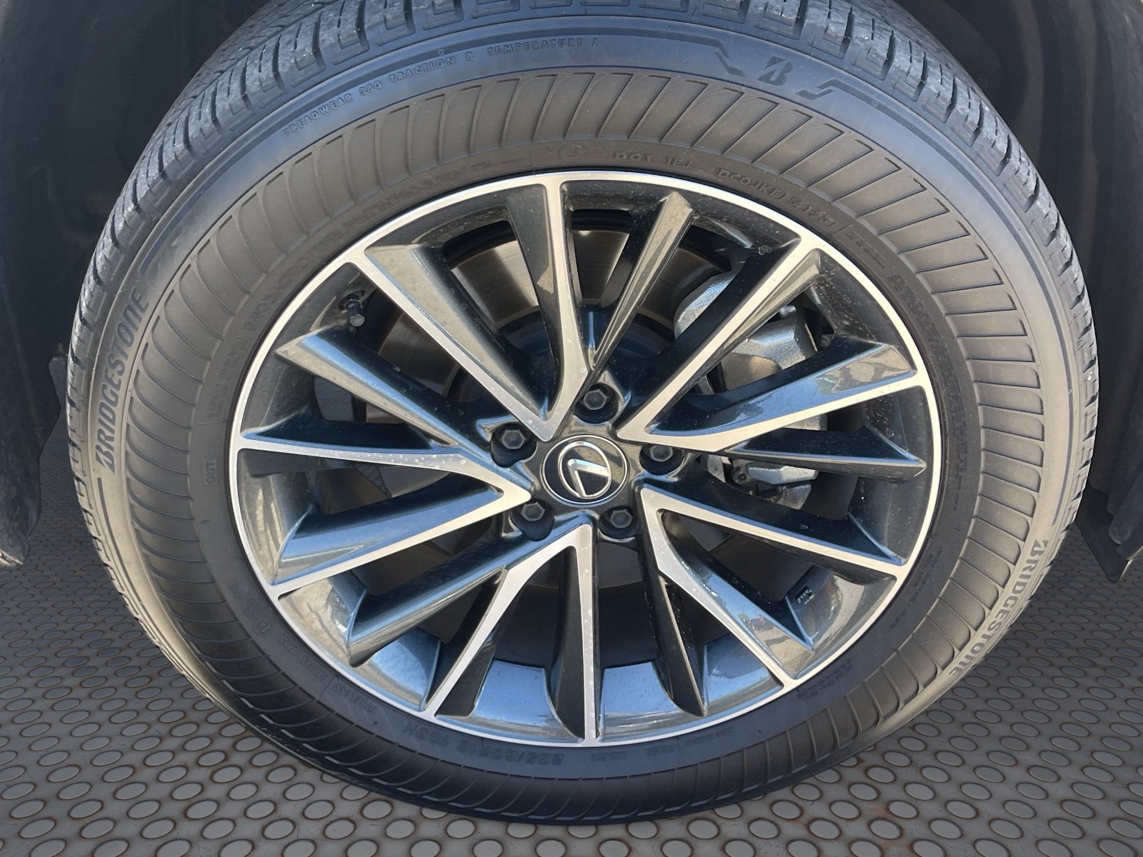 Used 2024 Lexus NX 250 FWD image 11