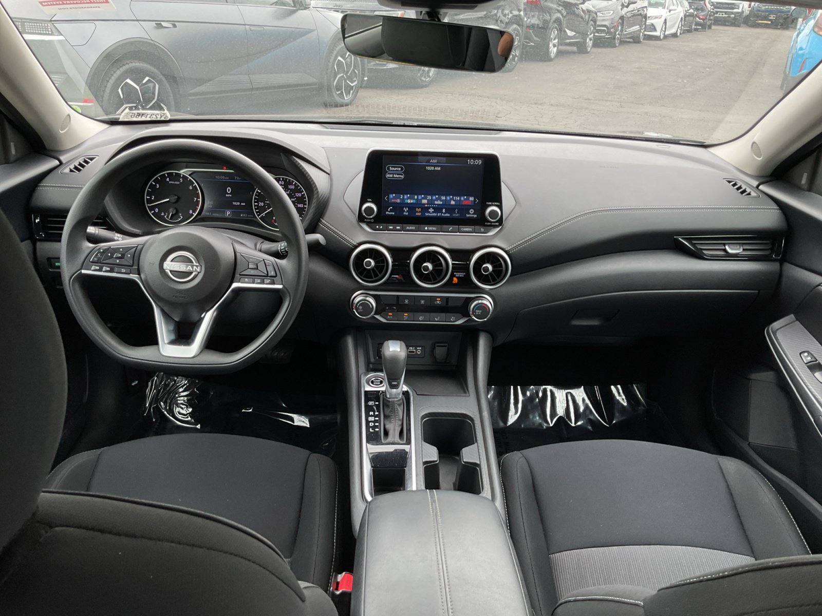Used 2025 Nissan Sentra SV FWD image 16
