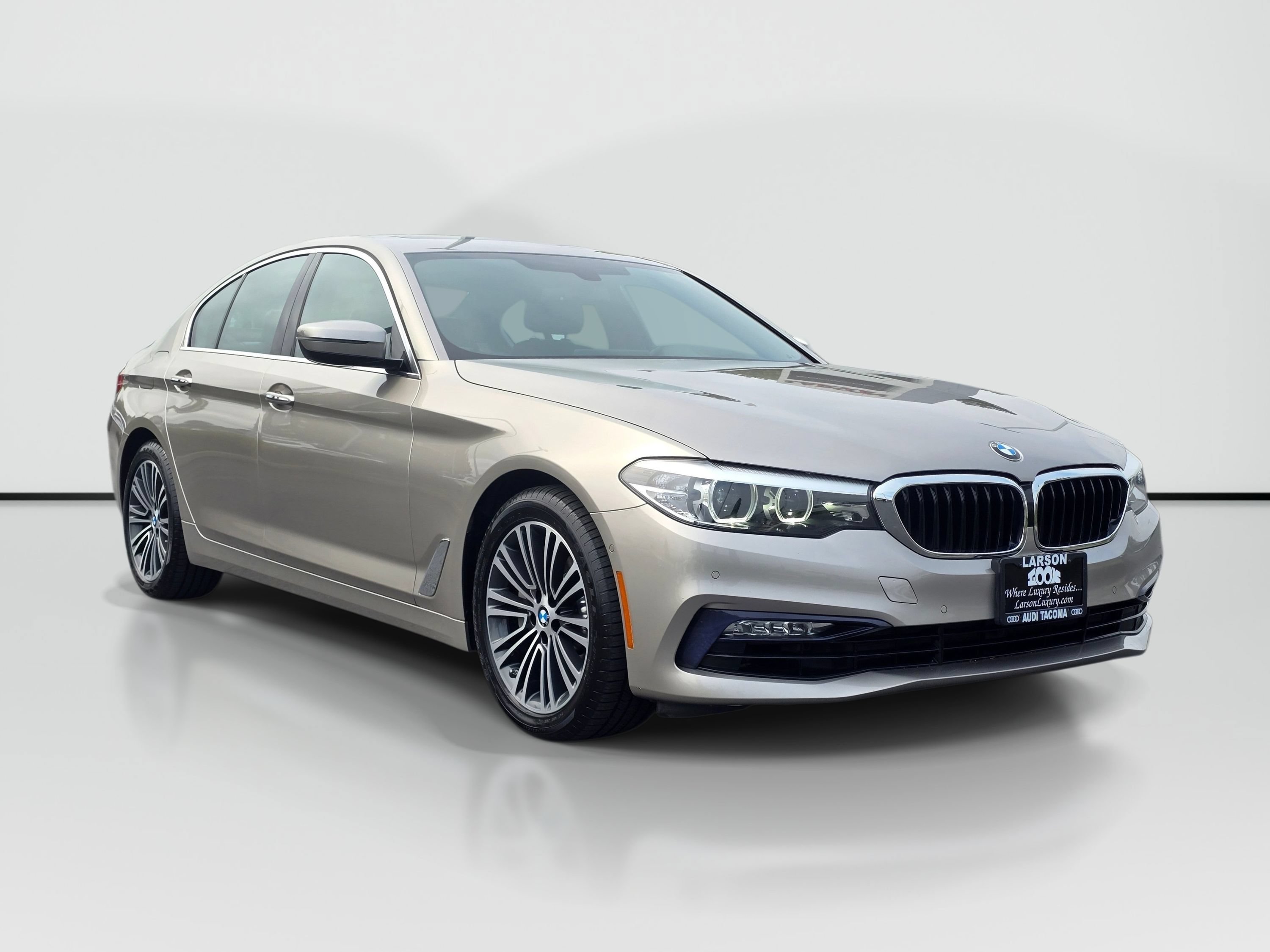 Used 2017 BMW 530i RWD image 7
