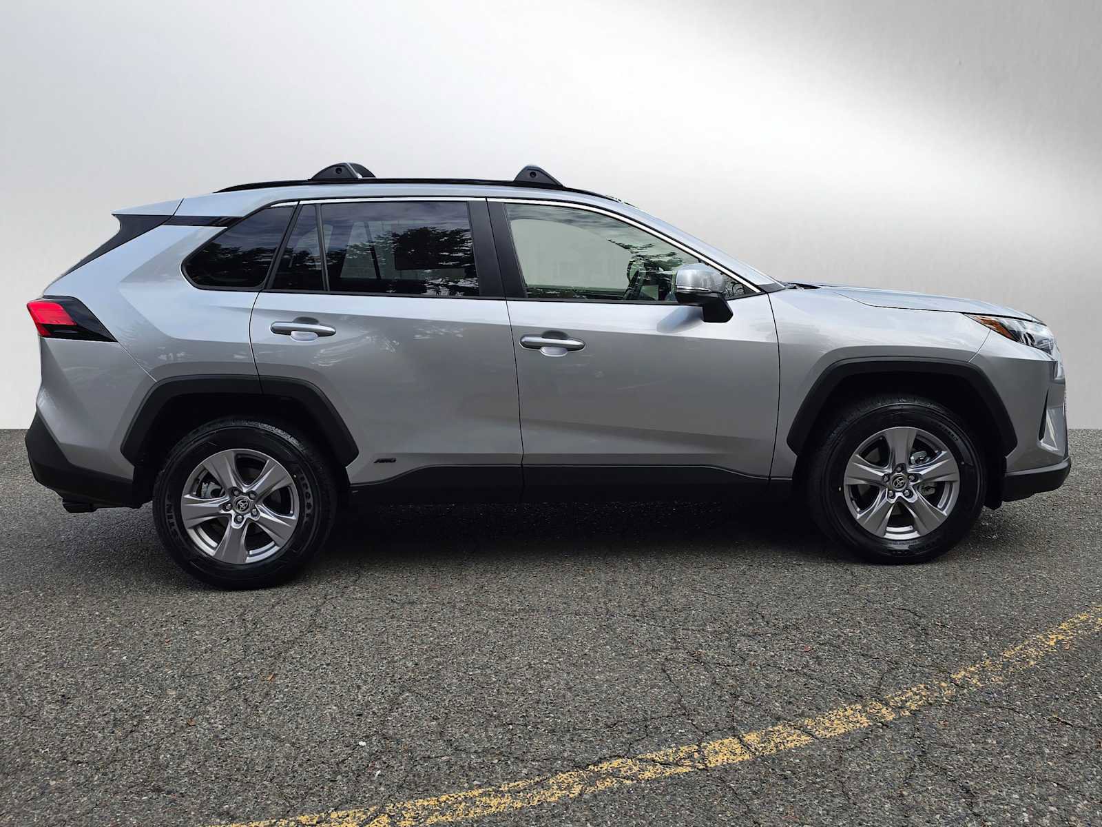 Certified 2025 Toyota RAV4 XLE image 2