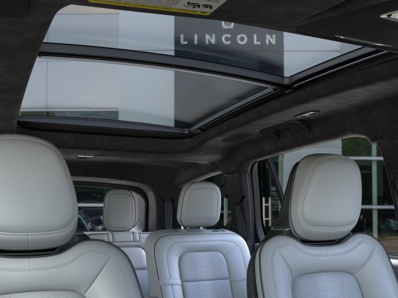 New 2026 Lincoln Aviator Black Label w/ Jet Appearance Package AWD/4WD image 22