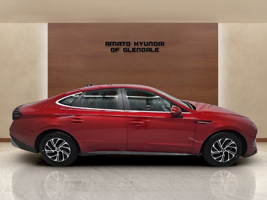 New 2026 Hyundai Sonata Blue FWD image 7