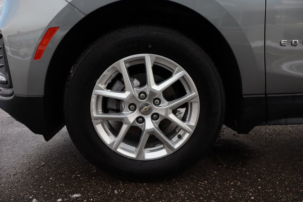 Used 2024 Chevrolet Equinox LS image 25