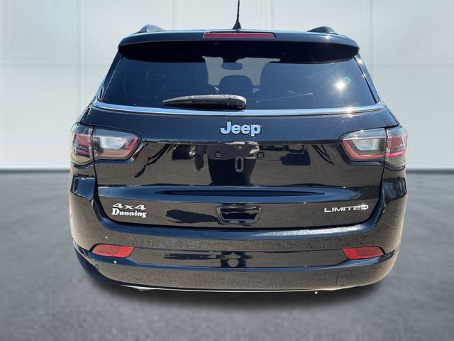 Used 2023 Jeep Compass Limited w/ Elite Group AWD/4WD image 3