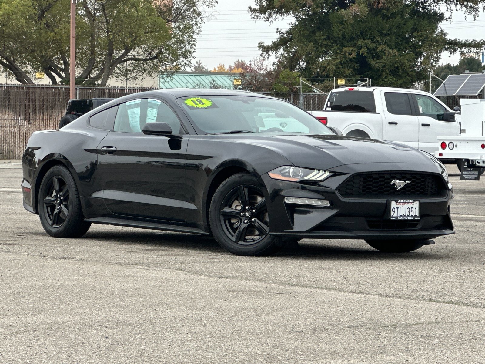 Certified 2018 Ford Mustang Coupe image 2
