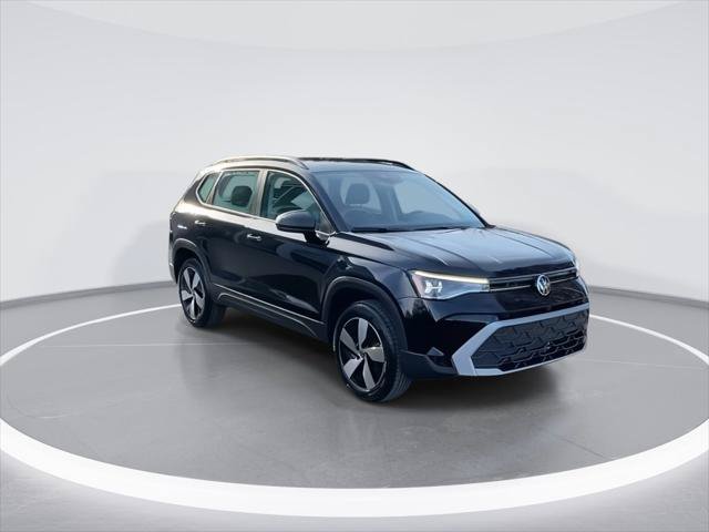 New 2026 Volkswagen Taos S AWD/4WD image 2
