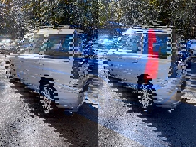 Used 2006 Volvo V70 2.5T image 6